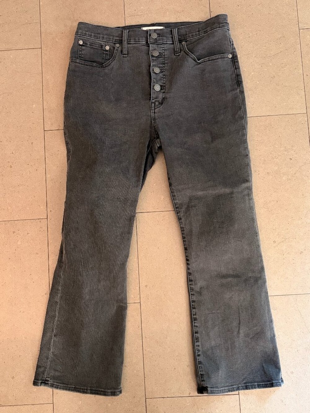 Madewell Faded Black Cali Demi-Boot Button-fly Jeans-Size 30